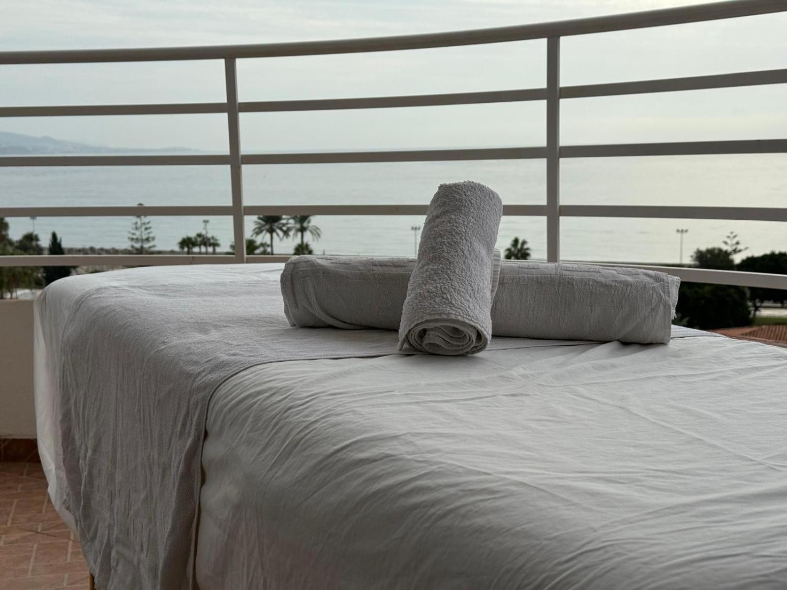 Apartamento A&N Atico Downtown Torre Del Mar Exterior foto